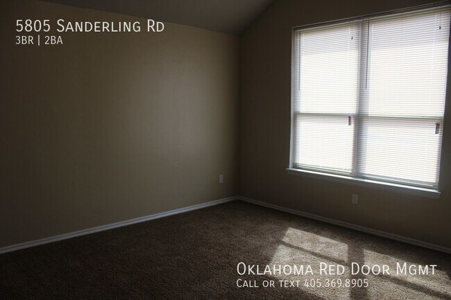 Building Photo - 5805 Sanderling Rd