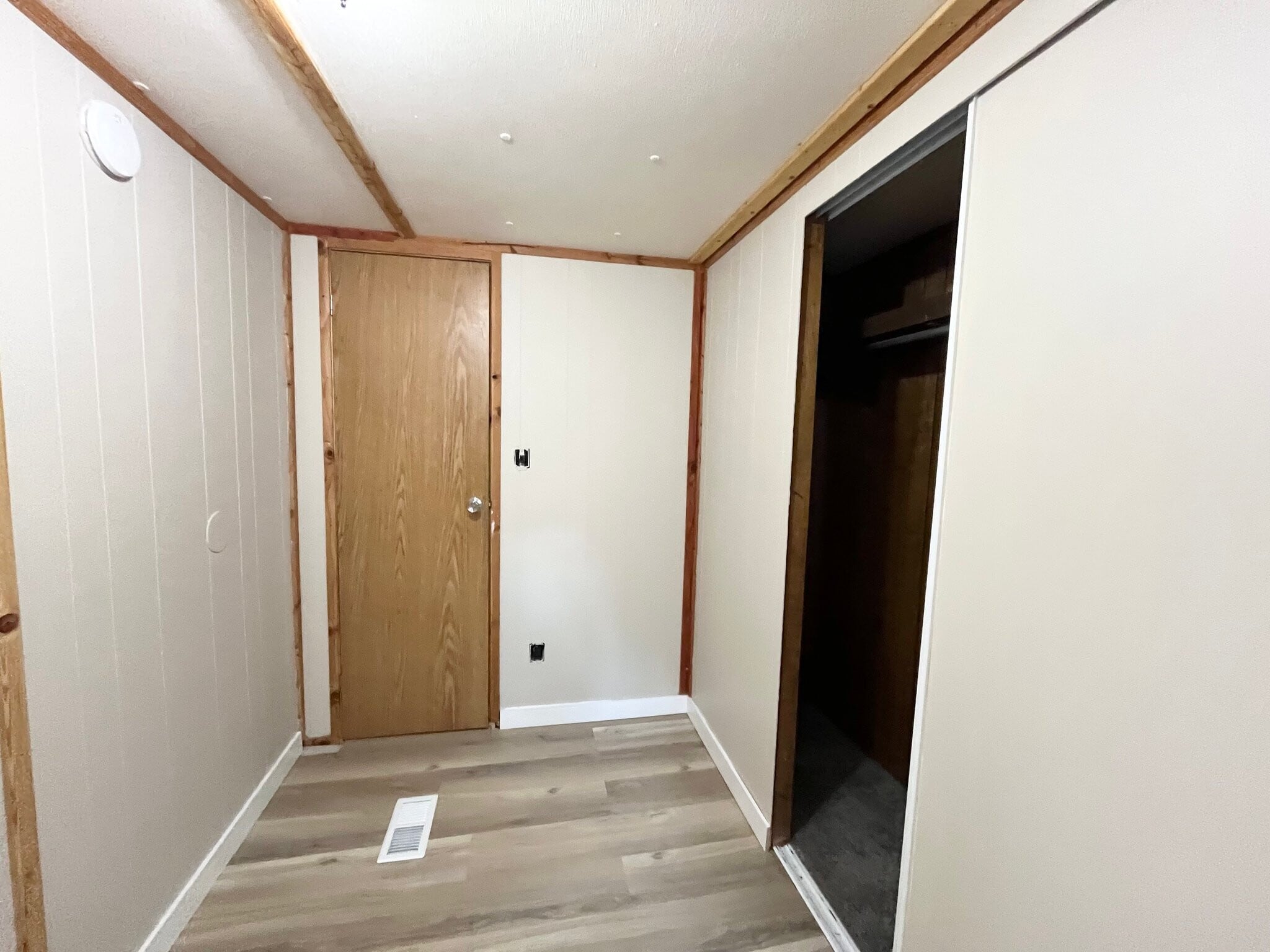 Building Photo - 44 Redrock Dr
