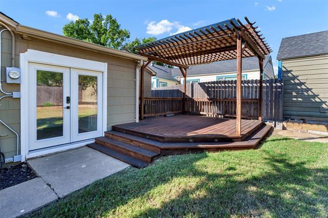 Building Photo - 3816 Collinwood Ave