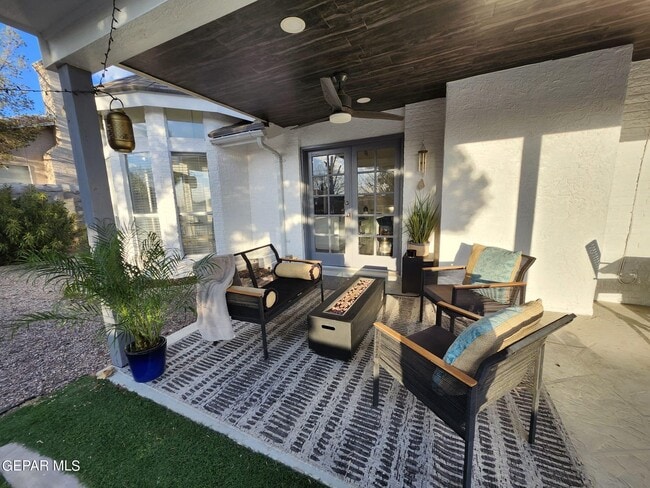 Building Photo - 6613 Imperial Ridge Dr