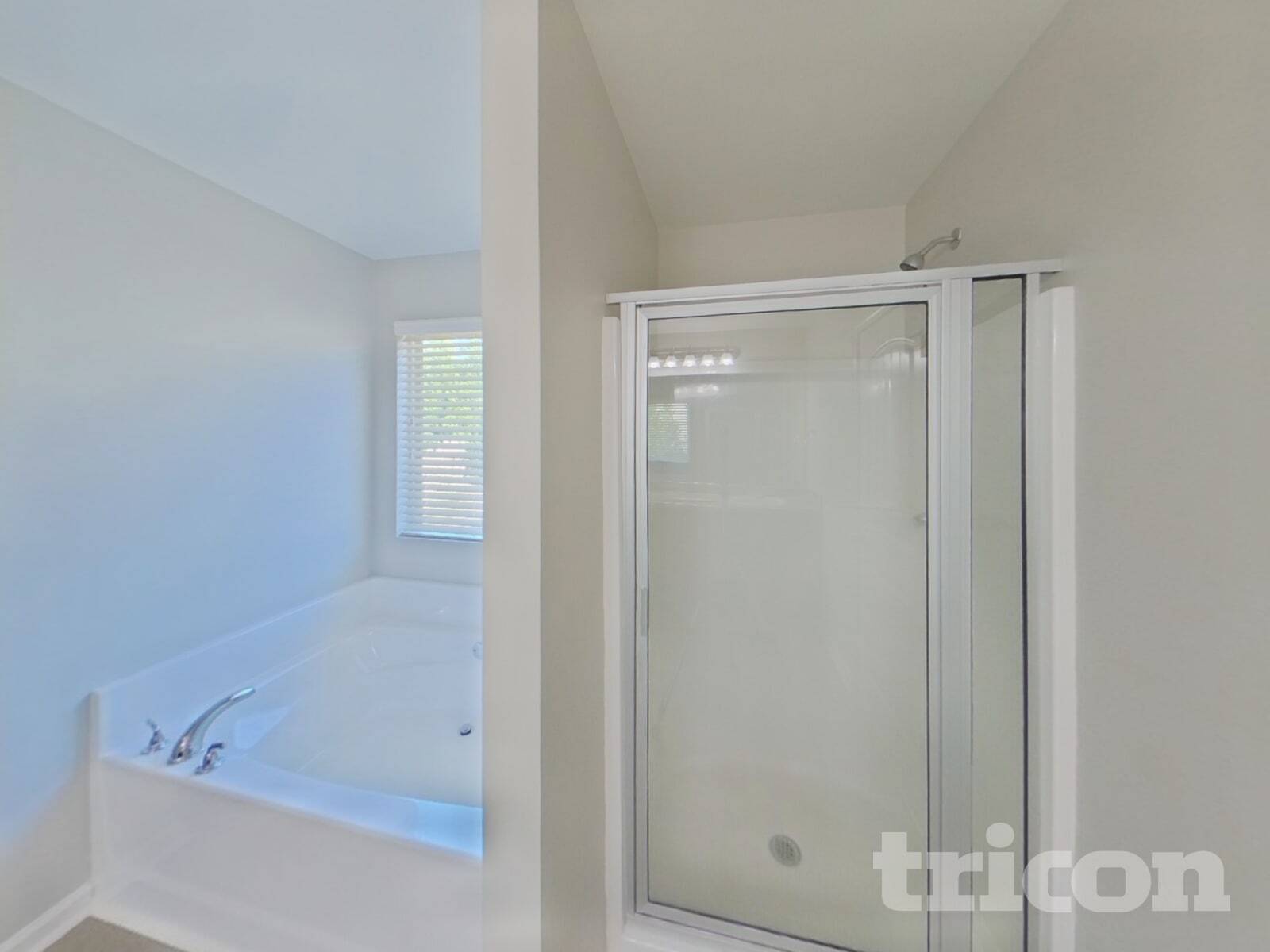 Building Photo - 671 Massey St