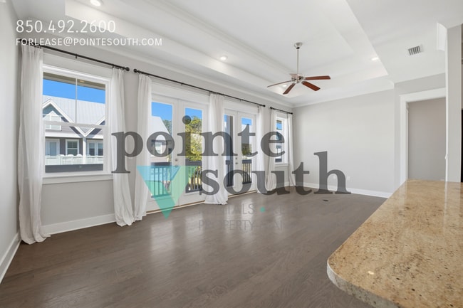 Building Photo - 26 E Pine Lands Lp