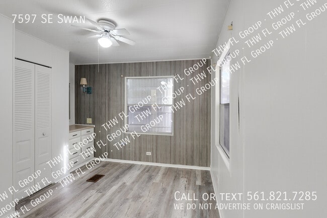 Building Photo - 7597 SE Swan-