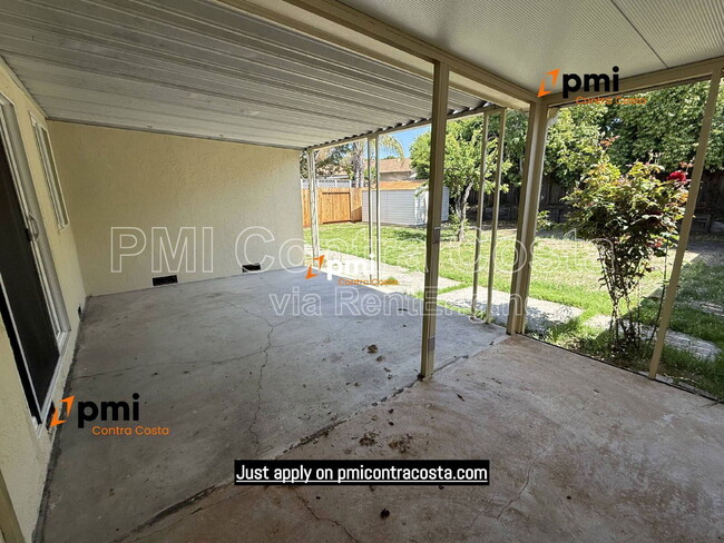 Building Photo - 1608 Norine Dr
