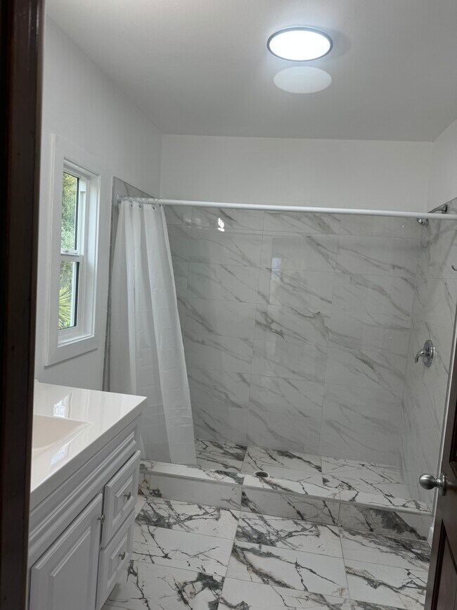 Building Photo - 20215 Ruston Rd