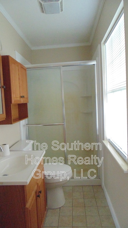 Building Photo - 381 Co Rd 775
