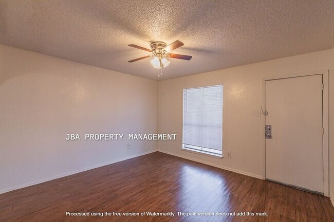 Building Photo - 1764 Farleigh Ct