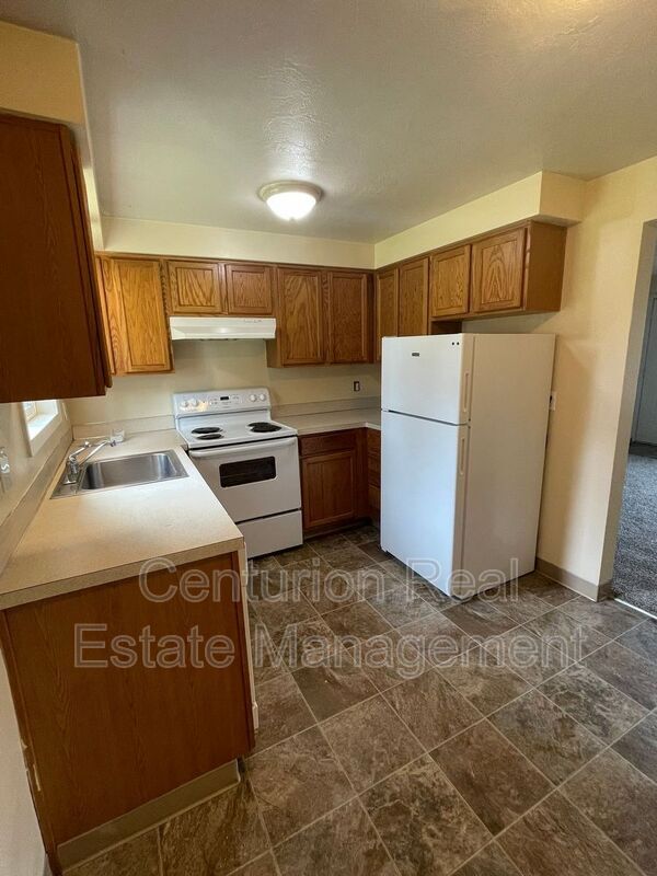 Building Photo - 4356 10th Ct SE