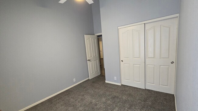 Building Photo - 21535 N 107th Dr
