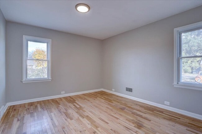 Building Photo - 2 Bedroom1 Bathroom home in Wheat Ridge