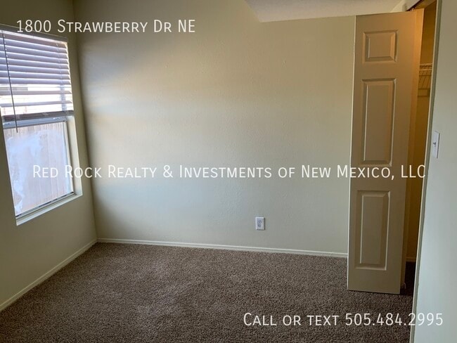 Building Photo - 1800 Strawberry Dr NE