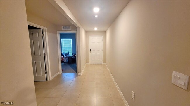 Building Photo - 7011 Waldo Cir
