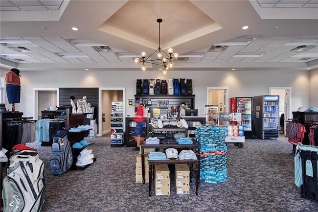 Building Photo - 5740 Oakmont Ct