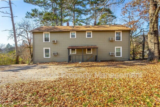 Building Photo - 311 Hedgewood Dr