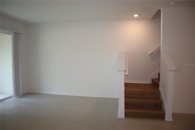 Building Photo - 3346 Lapis Lk Dr