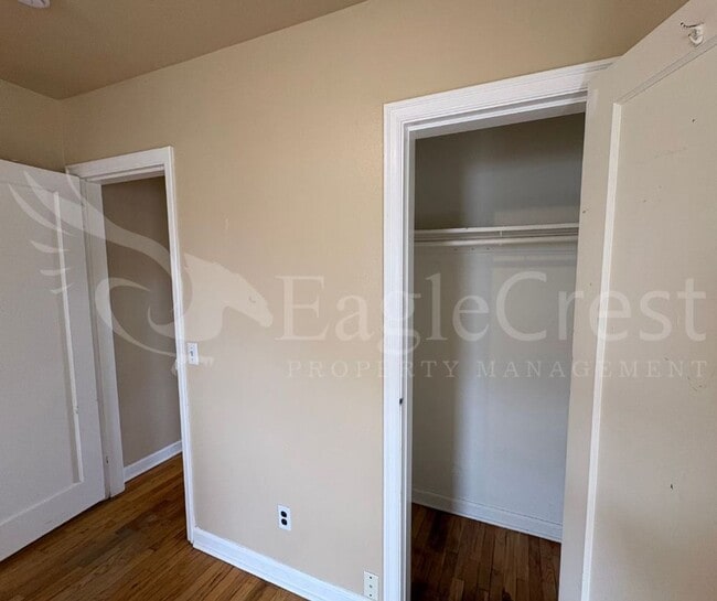 Building Photo - Three Bedroom, Two Bathroom House Located ...