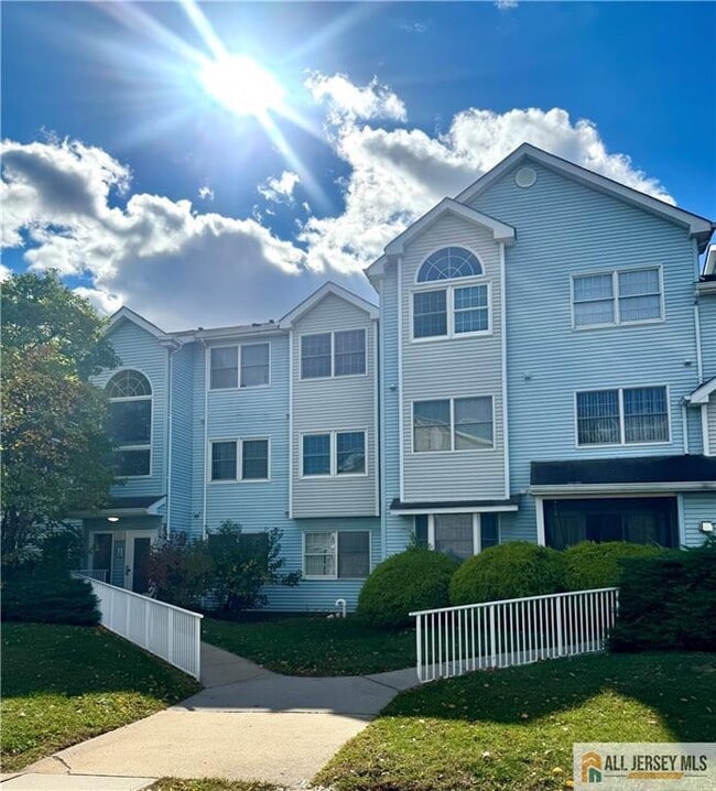 Primary Photo - 826 Edpas Rd