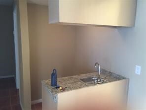 Building Photo - 11602 Grapewood Dr