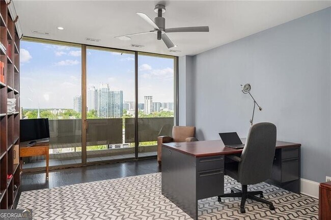 Building Photo - 2575 Peachtree Rd NE