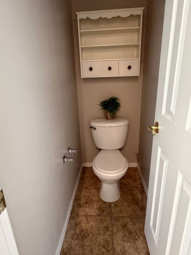 Building Photo - 4 Bedroom on Large Lot in Queen Creek