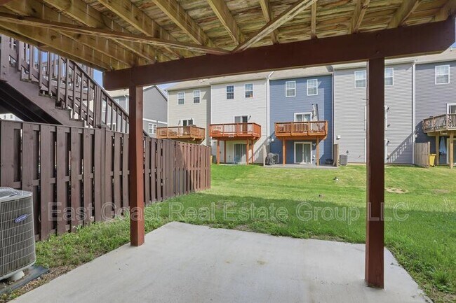 Building Photo - 202 Magellan Dr