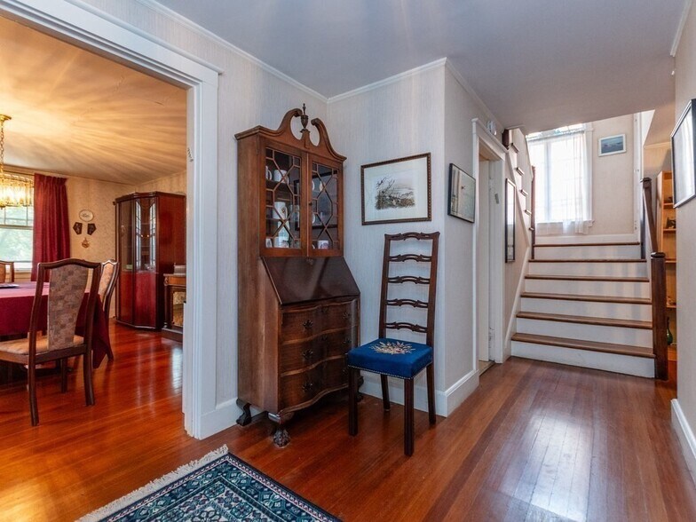 Building Photo - 30 Stetson St