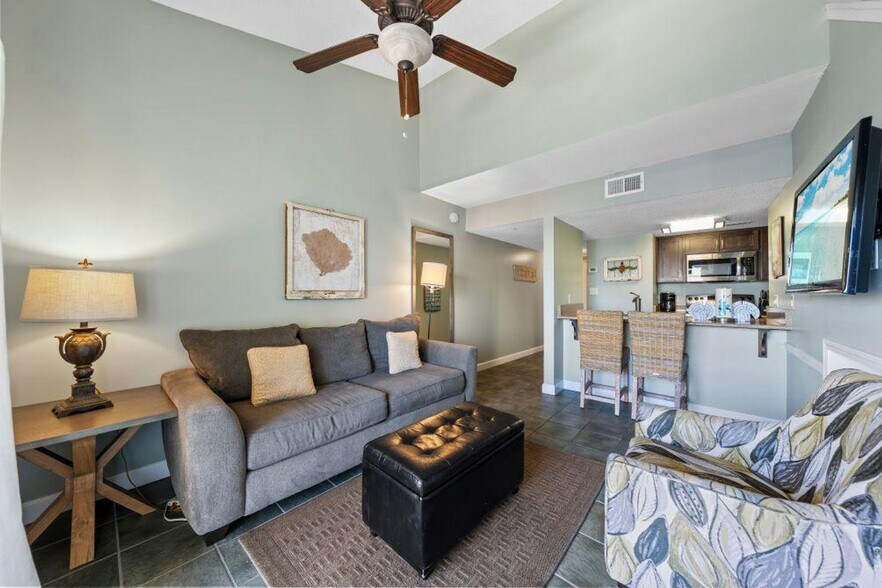 Building Photo - 23044 Perdido Beach Blvd