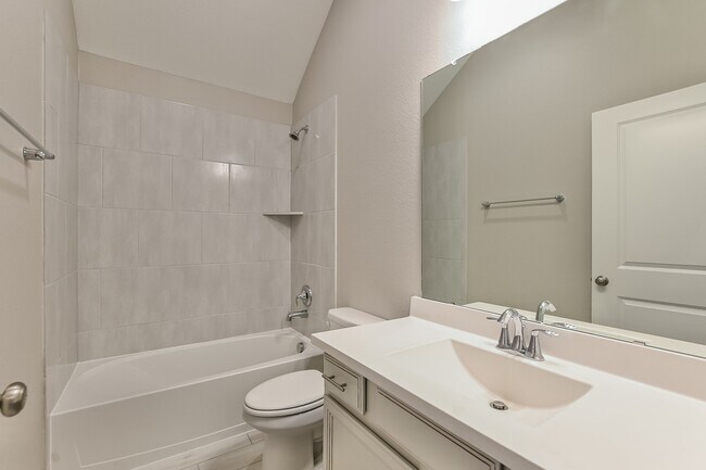 Building Photo - 10327 Armstrong Dr