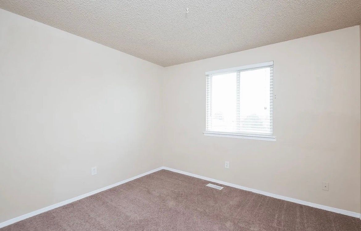 Building Photo - 4026 S Fundy Way