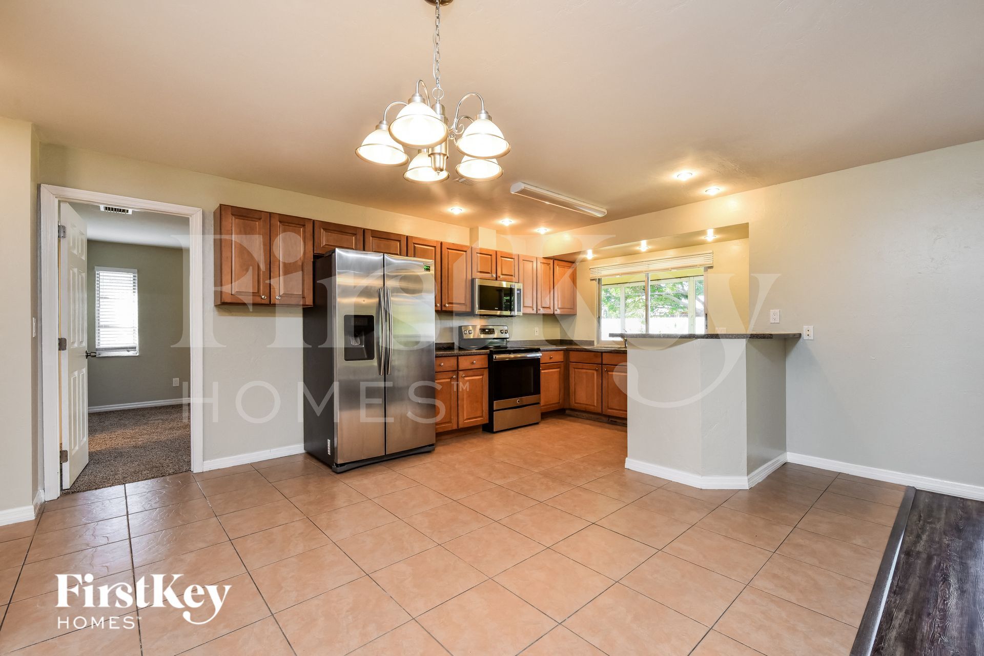 Building Photo - 1431 SE 35th St