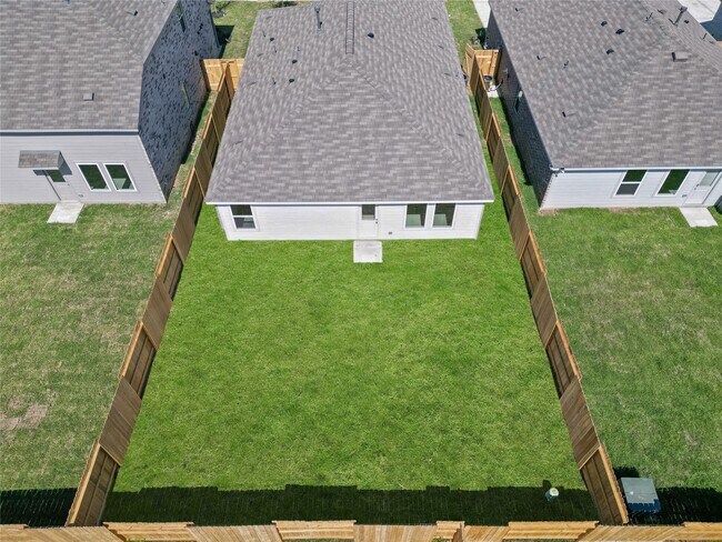 Building Photo - 5130 Red Drum Dr