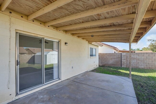 Building Photo - Great Gilbert home!