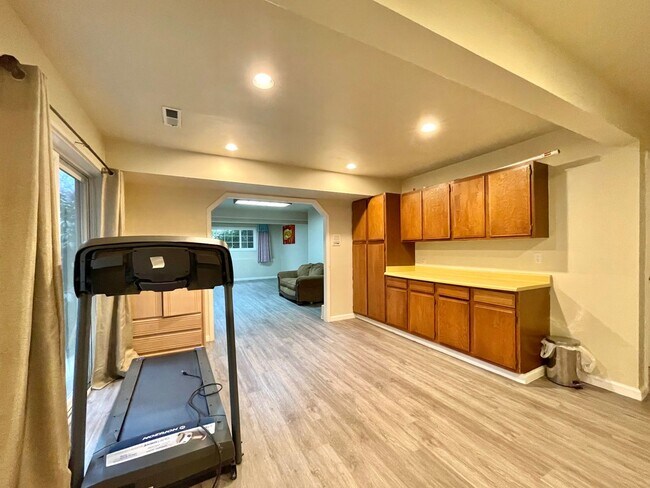 Building Photo - Great Home for rent