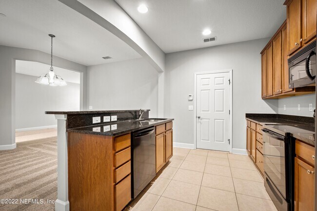 Building Photo - 6216 Clearsky Dr