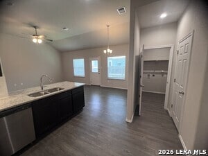 Building Photo - 636 Heathers Wy