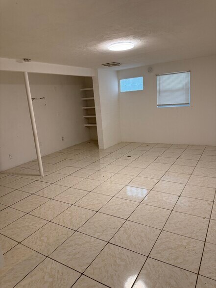 Building Photo - 1064 Amanda Rd