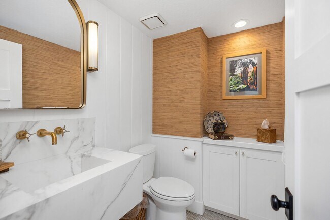 Building Photo - Luxury Ocean View Home in Sea Pointe Estates San Clemente