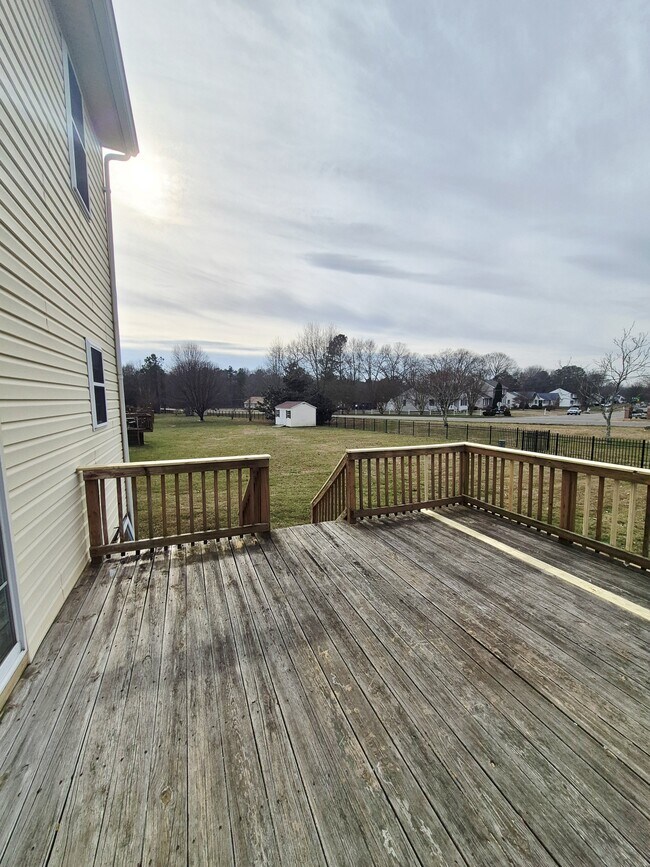 Building Photo - 7221 Oakmere Ct