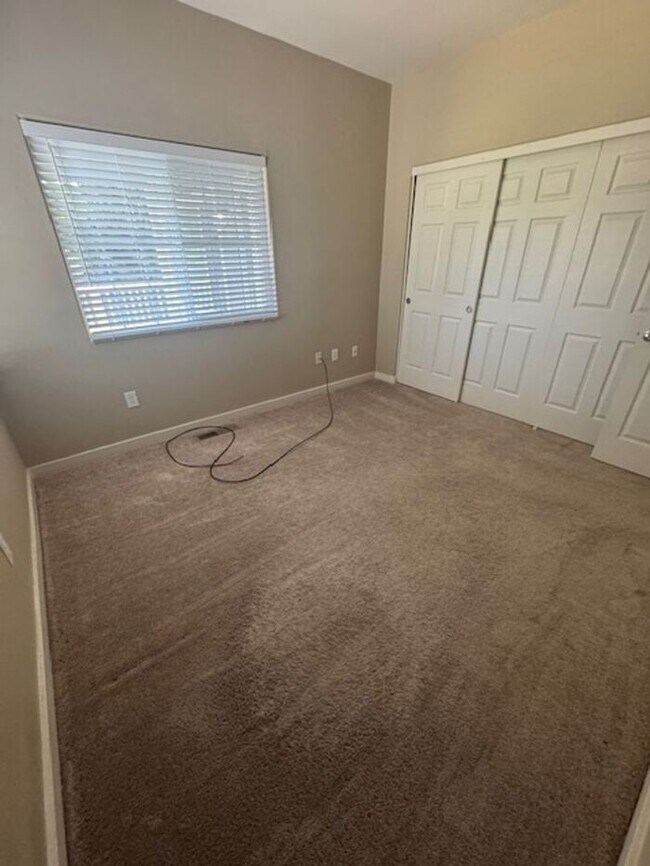 Building Photo - Home SWEET Home now available in Fernley!