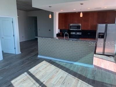 Building Photo - 777 N Ashley Dr