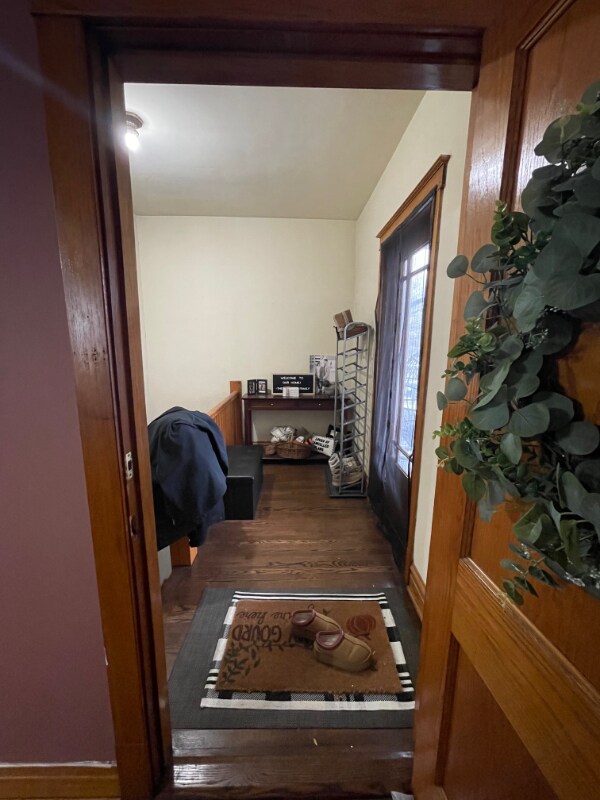 Building Photo - 5855 W Leland Ave