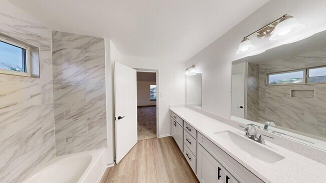 Building Photo - 12715 Northchase Ridge Ln