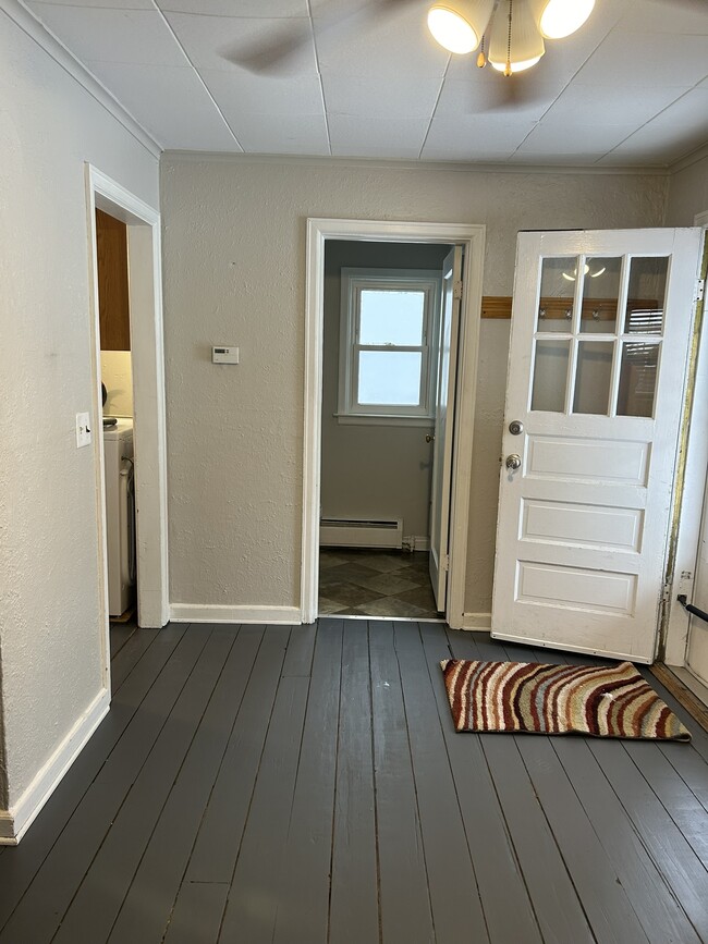 bathroom off of front door - 1923 N Clark St