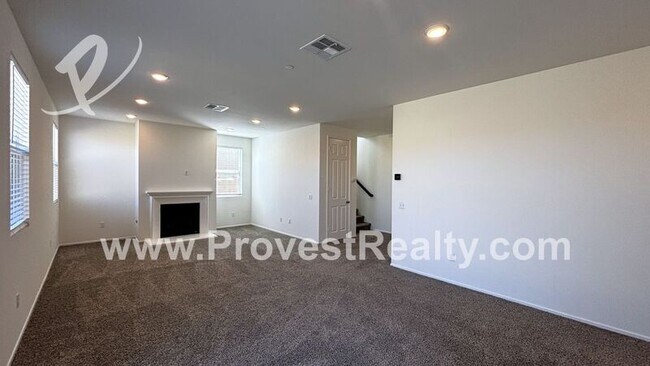 Building Photo - 15090 Coral Pl