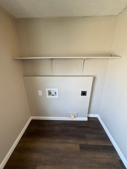 Building Photo - 162 Old Coalfield Rd