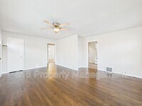 Building Photo - 4036 Cleveland Ave.