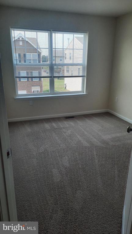 Building Photo - 835 Admiral's Quay Dr