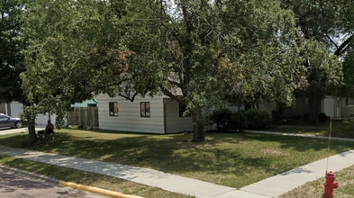 Building Photo - Cozy 3 Bedroom on Corner lot