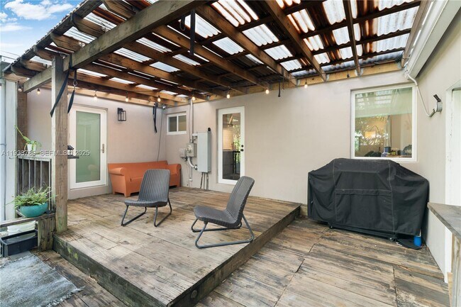 Building Photo - 125 NW 88th St