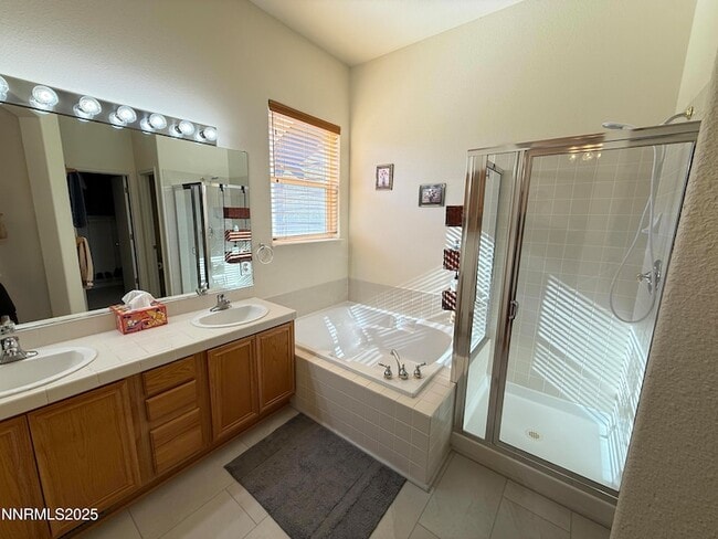 Building Photo - 7850 Tormes Ct